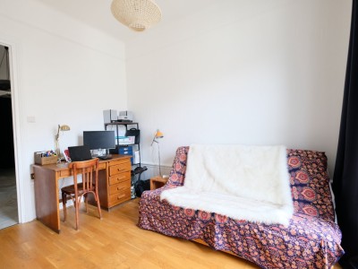 APPARTEMENT T5 A VENDRE - ST ETIENNE CENTRE VILLE - 121.88 m2 - 239000€