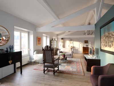 APPARTEMENT T5 A VENDRE - ST ETIENNE CENTRE VILLE - 147 m2 - 299000€