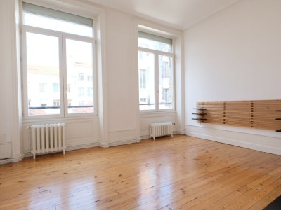 APPARTEMENT T5 A VENDRE - ST ETIENNE CENTRE VILLE - 124.07 m2 - 219�000�&euro;