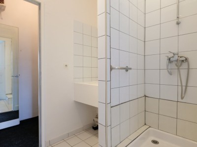 APPARTEMENT T5 A VENDRE - ST ETIENNE CHATEAUCREUX - 146.37 m2 - 135 000 &euro;