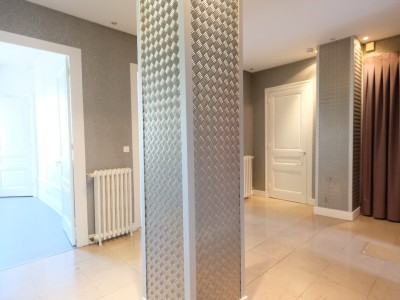 APPARTEMENT T5 A VENDRE - ST ETIENNE CHATEAUCREUX - 146.37 m2 - 135 000 &euro;