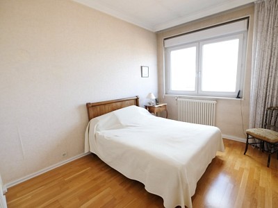 APPARTEMENT T5 - ST ETIENNE FACULTE / CENTRE DEUX - 119.23 m2 - VENDU