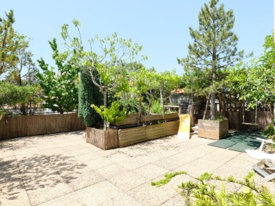 APPARTEMENT T5 A VENDRE - ST ETIENNE FACULTE / CENTRE DEUX - 108 m2 - 275000€