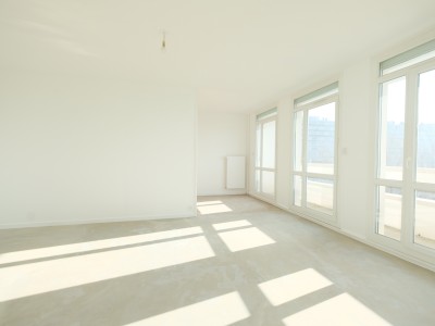 APPARTEMENT T5 A VENDRE - ST ETIENNE FAURIEL - 88,41 m2 - 129000 €