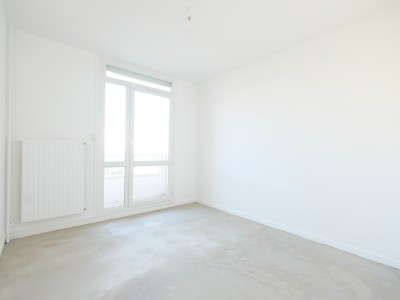 APPARTEMENT T5 A VENDRE - ST ETIENNE FAURIEL - 88,41 m2 - 129000 €