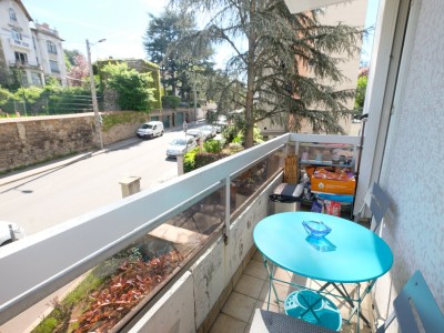 APPARTEMENT T5 A VENDRE - ST ETIENNE FAURIEL - 107,07 m2 - 154000 €