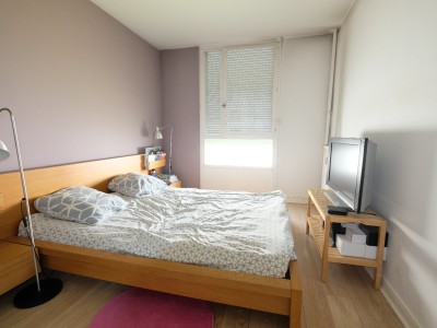 APPARTEMENT T5 A VENDRE - ST ETIENNE FAURIEL - 107,07 m2 - 154000 €