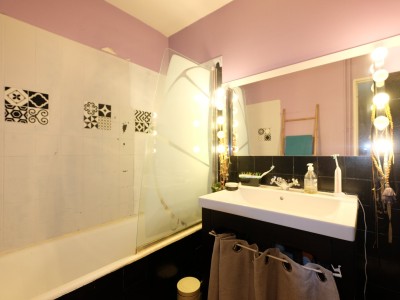 APPARTEMENT T5 A VENDRE - ST ETIENNE FAURIEL - 107,07 m2 - 154000 €