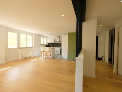 APPARTEMENT T5 A VENDRE - ST ETIENNE FAURIEL - 99.15 m2 - 169000€