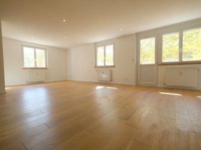 APPARTEMENT T5 A VENDRE - ST ETIENNE FAURIEL - 99.15 m2 - 169000€