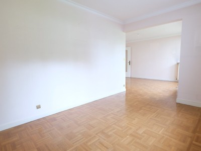 APPARTEMENT T5 A VENDRE - ST ETIENNE FAURIEL - 97 m2 - 105000€