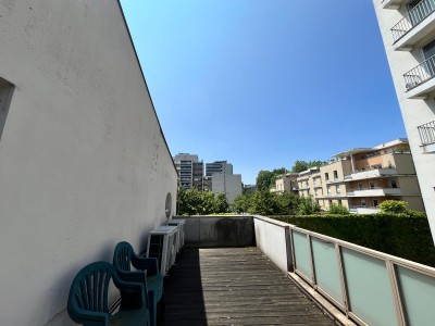 APPARTEMENT T5 A VENDRE - ST ETIENNE FAURIEL - 120.6 m2 - 149000€