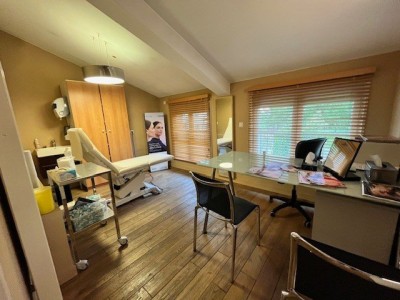 APPARTEMENT T5 A VENDRE - ST ETIENNE FAURIEL - 120.6 m2 - 149000€