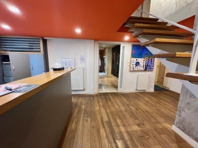 APPARTEMENT T5 A VENDRE - ST ETIENNE FAURIEL - 120.6 m2 - 149000€