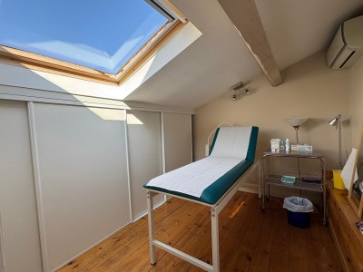 APPARTEMENT T5 A VENDRE - ST ETIENNE FAURIEL - 120.6 m2 - 149000€