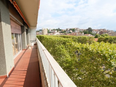APPARTEMENT T5 A VENDRE - ST ETIENNE FAURIEL - 146.72 m2 - 175000€