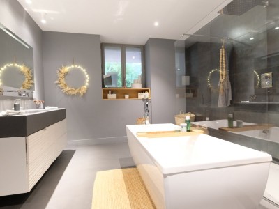 APPARTEMENT T5 A VENDRE - ST ETIENNE FAURIEL - 206 m2 - 487 000 €