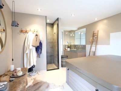 APPARTEMENT T5 A VENDRE - ST ETIENNE FAURIEL - 149 m2 - 470 000 &euro;