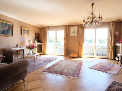 APPARTEMENT T5 A VENDRE - ST ETIENNE FAURIEL - 109.58 m2 - 163 000 €