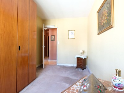 APPARTEMENT T5 A VENDRE - ST ETIENNE FAURIEL - 109.58 m2 - 163 000 €