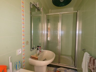 APPARTEMENT T6 A VENDRE - ST CHAMOND - 112,76 m2 - 139000 €