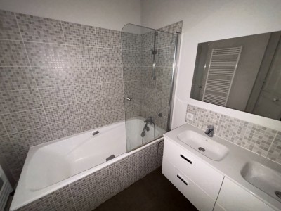 APPARTEMENT T6 A VENDRE - ST ETIENNE BADOUILLÈRE - 191.32 m2 - 269 000 €