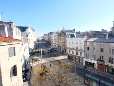 APPARTEMENT T6 A VENDRE - ST ETIENNE CENTRE VILLE - 193.74 m2 - 225000€
