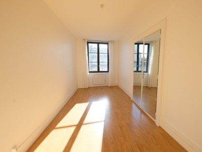 APPARTEMENT T6 A VENDRE - ST ETIENNE CENTRE VILLE - 193.74 m2 - 225000€
