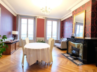 APPARTEMENT T6 A VENDRE - ST ETIENNE CENTRE VILLE - 183.33 m2 - 249�000�&euro;