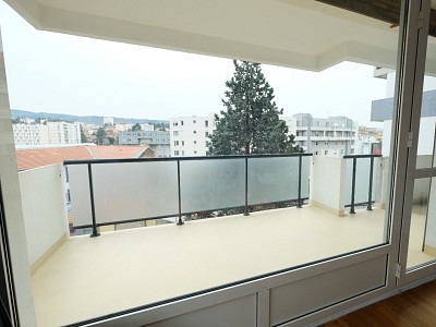 APPARTEMENT T6 - ST ETIENNE FAURIEL - 123.82 m2 - VENDU