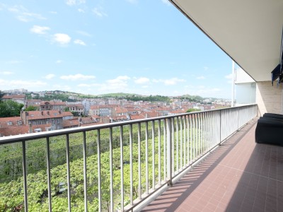 APPARTEMENT T6 - ST ETIENNE FAURIEL - 148.12 m2 - VENDU