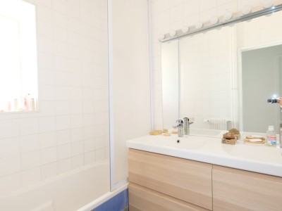 APPARTEMENT T6 A VENDRE - ST ETIENNE FAURIEL - 145.88 m2 - 215000€