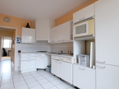 APPARTEMENT T6 A VENDRE - ST ETIENNE FAURIEL - 144 m2 - 215000€