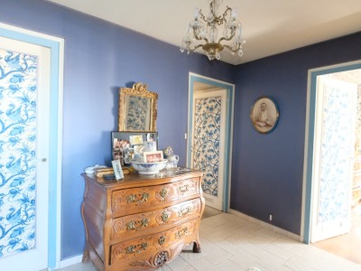 APPARTEMENT T6 A VENDRE - ST ETIENNE FAURIEL - 181.69 m2 - 154�000�&euro;