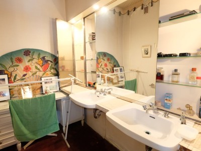 APPARTEMENT T6 A VENDRE - ST ETIENNE FAURIEL - 181.69 m2 - 154�000�&euro;