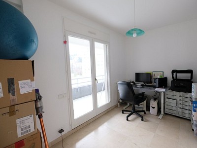APPARTEMENT T7 A LOUER - ST ETIENNE FAURIEL - 150 m2 - 1065 € charges comprises par mois