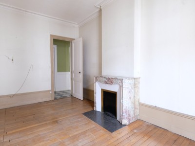 APPARTEMENT T7 A VENDRE - ST ETIENNE BADOUILLÈRE - 216.31 m2 - 229 000 €