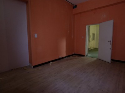 APPARTEMENT T7 A VENDRE - ST ETIENNE BADOUILLÈRE - 167.71 m2 - 99 000 &euro;