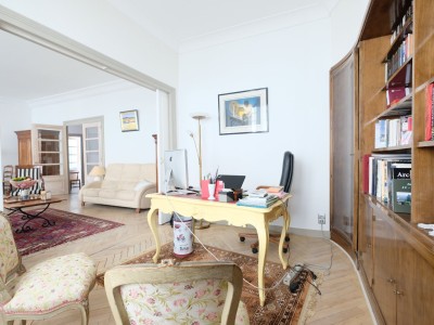 APPARTEMENT T7 A VENDRE - ST ETIENNE CENTRE VILLE - 163,78 m2 - 299000 €