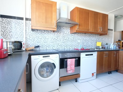 APPARTEMENT T7 A VENDRE - ST ETIENNE LA MÉTARE - 125.91 m2 - 95 000 &euro;