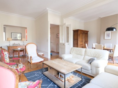 APPARTEMENT T8 A VENDRE - ST ETIENNE CENTRE VILLE - 191 m2 - 310�000�&euro;