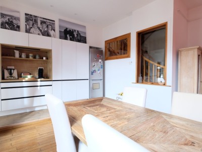 APPARTEMENT T8 A VENDRE - ST ETIENNE CENTRE VILLE - 191 m2 - 310�000�&euro;