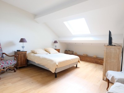 APPARTEMENT T8 A VENDRE - ST ETIENNE CENTRE VILLE - 191 m2 - 310�000�&euro;