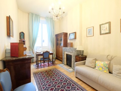 APPARTEMENT T9 A VENDRE - ST ETIENNE CENTRE VILLE - 244 m2 - 295000€