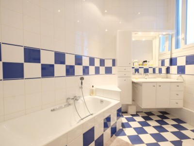 APPARTEMENT T9 A VENDRE - ST ETIENNE CENTRE VILLE - 244 m2 - 295000€