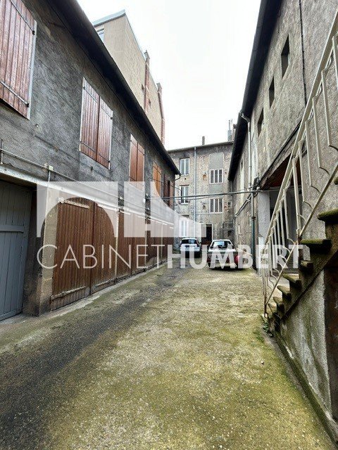 GARAGE A LOUER - ST ETIENNE BADOUILLÈRE - 63 &euro; charges comprises par mois