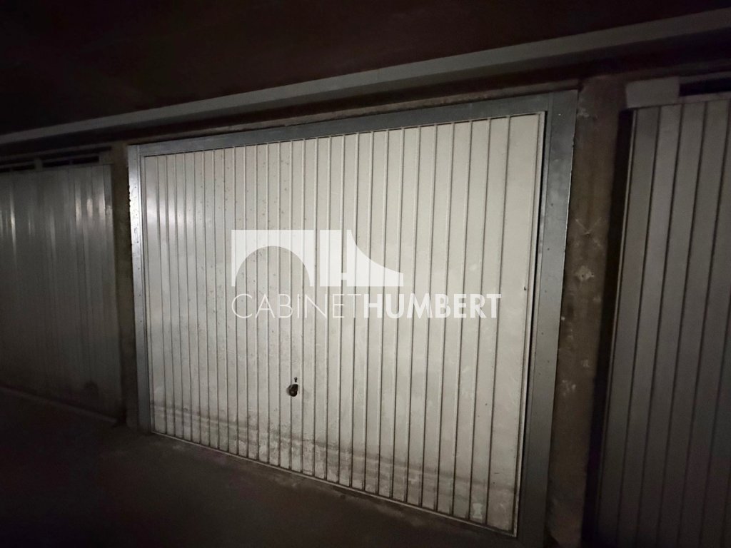 GARAGE A VENDRE - ST ETIENNE FAURIEL - 15 000 &euro;