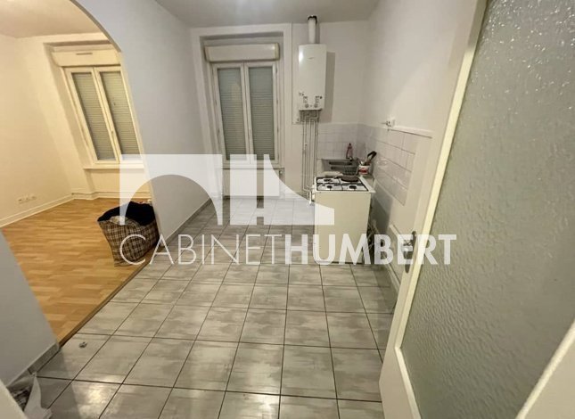 IMMEUBLE A VENDRE - ST ETIENNE FACULTE / CENTRE DEUX - 560 m2 - 519 000 &euro;