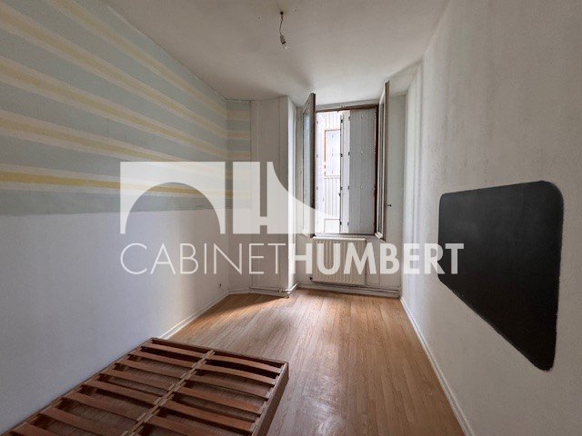 IMMEUBLE DE RAPPORT A VENDRE - ST ETIENNE CENTRE VILLE - 455.36 m2 - 495 000 €