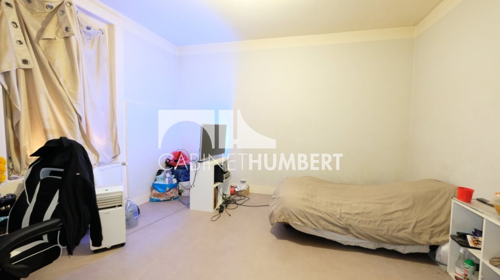 IMMEUBLE DE RAPPORT A VENDRE - ST ETIENNE FACULTE / CENTRE DEUX - 382 m2 - 309 000 &euro;